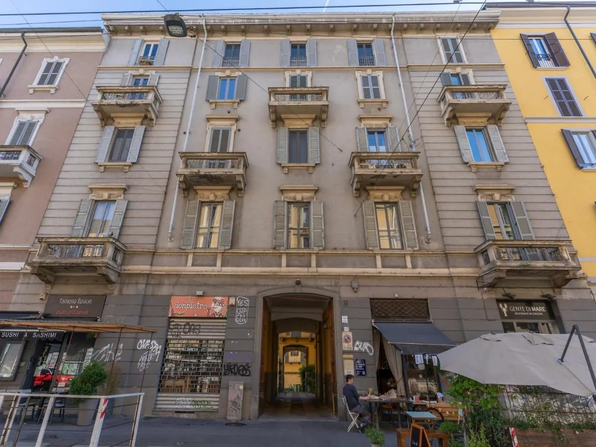 The Best Rent - Modern Two-Bedroom Apartment Near Navigli Mailand
