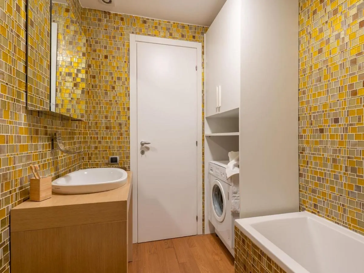 The Best Rent - Modern Two-Bedroom Apartment Near Navigli Milan Italy